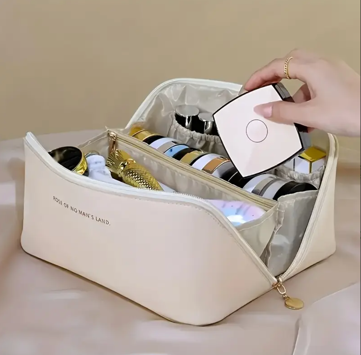 Large capacity makeup bag